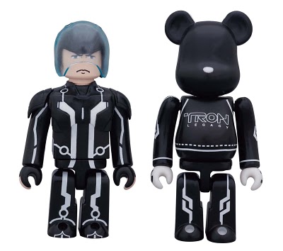 Disney_x_Medicom_TRON_Legacy_Kubrick_Be_rbrick_Set_1_Sam_Sam_s_Lightcycle Disney_x_Medicom_TRON_Legacy_Kubrick_Be_rbrick_Set_1_Sam_Sam_s_Lightcycle
