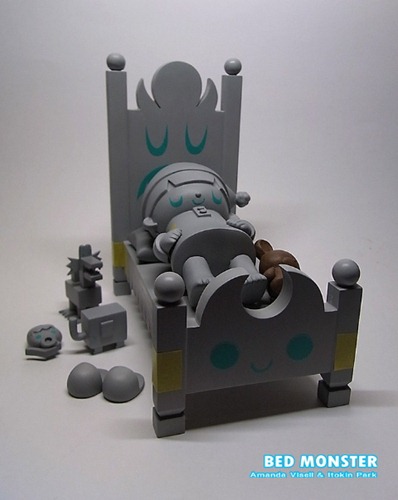 Amanda-Visell-x-Itokin-Park-Bed-Monster-4 Amanda-Visell-x-Itokin-Park-Bed-Monster-4