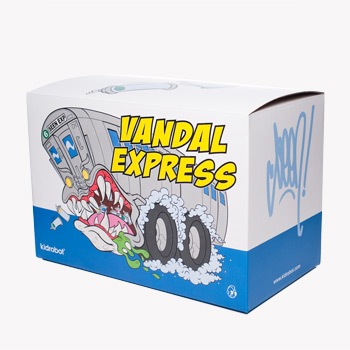 kidrobot-seen-train-4 kidrobot-seen-train-4