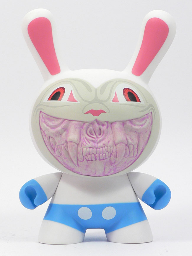 8-inch-dunny-apocalypse-grin-2