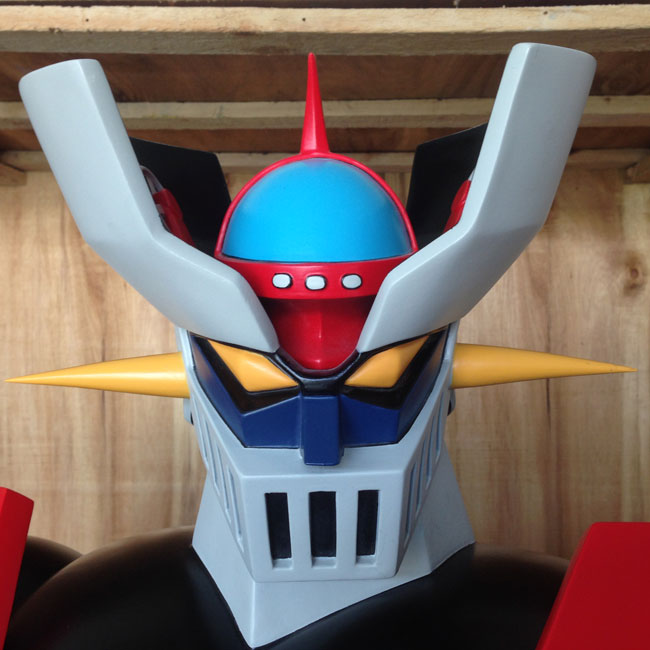 mazinger-z-75-inch-statue-3